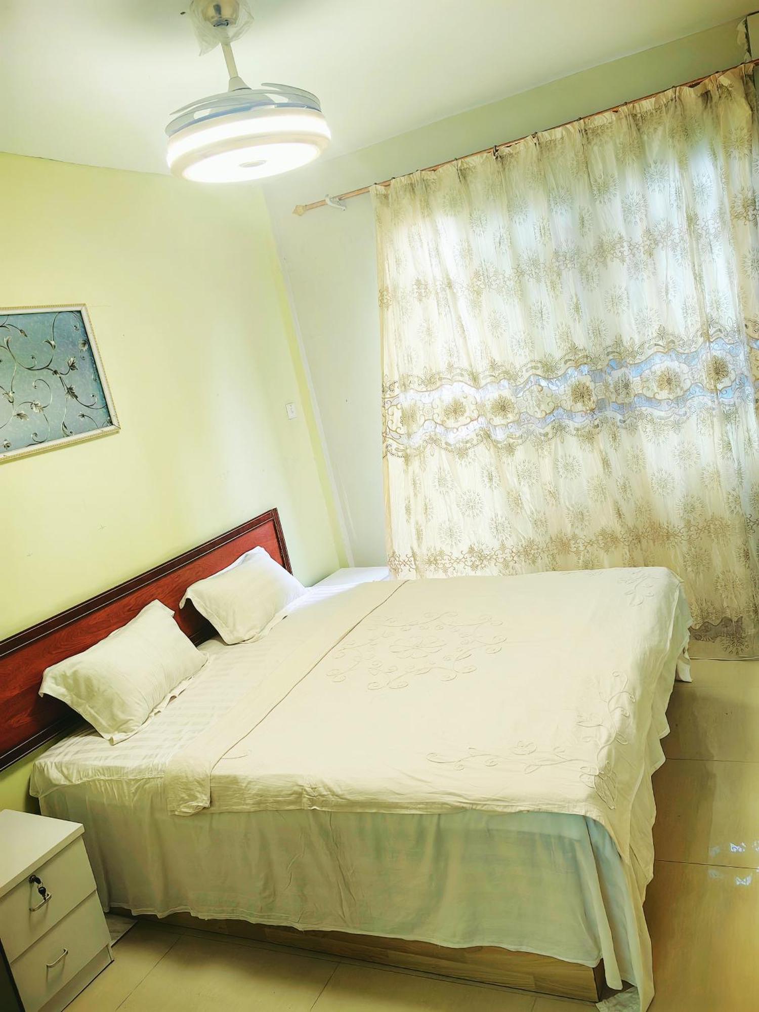 Hongyuanprimierhotel Accra Kültér fotó