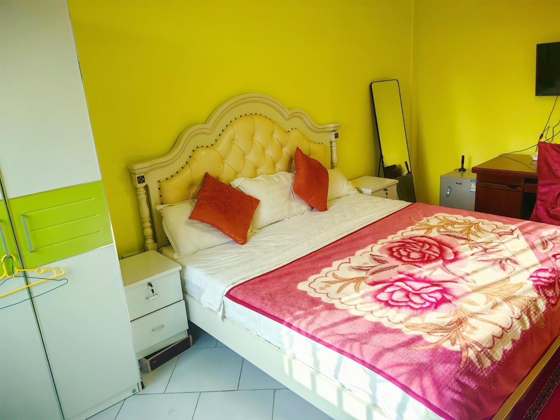 Hongyuanprimierhotel Accra Kültér fotó